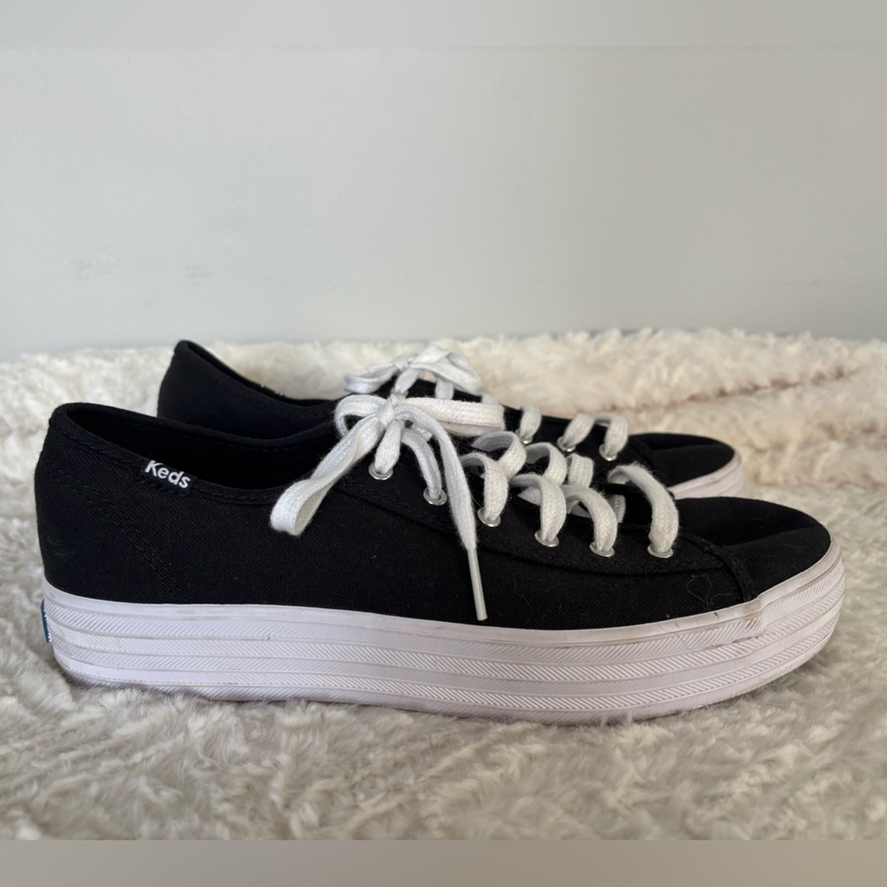 Keds Women's Black Canvas Low Top Sneakers Size 8